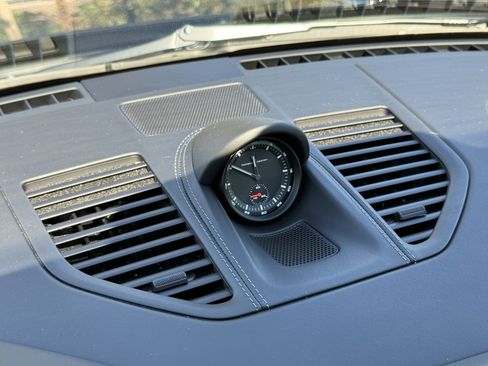 Certified 2022 Porsche 911 Targa 4 GTS image 18