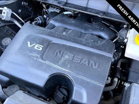 Used 2022 Nissan Pathfinder SL AWD/4WD image 30