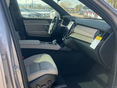 New 2026 Volvo XC90 B6 Plus w/ Protection Package Premier image 32