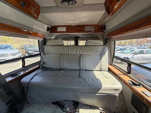 Used 2002 Dodge B1500 RWD image 10