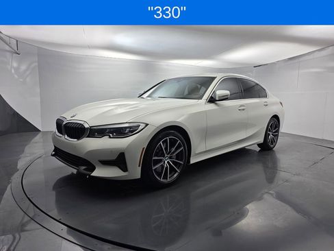 Used 2021 BMW 330i Sedan w/ Convenience Package image 8
