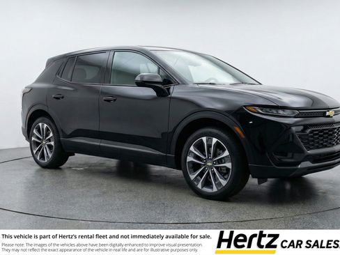 Used 2025 Chevrolet Equinox LT FWD image 1