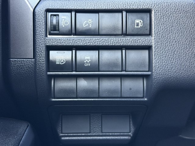 Certified 2025 Toyota 4Runner SR5 AWD/4WD image 21