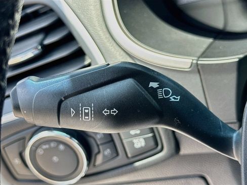 Used 2020 Ford Edge SEL w/ Convenience Package FWD image 12