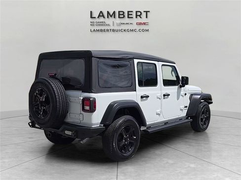 Used 2022 Jeep Wrangler Unlimited Sport AWD/4WD image 5
