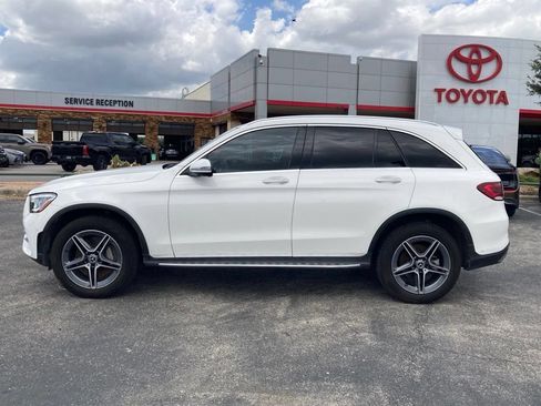 Used 2022 Mercedes-Benz GLC 300 image 8