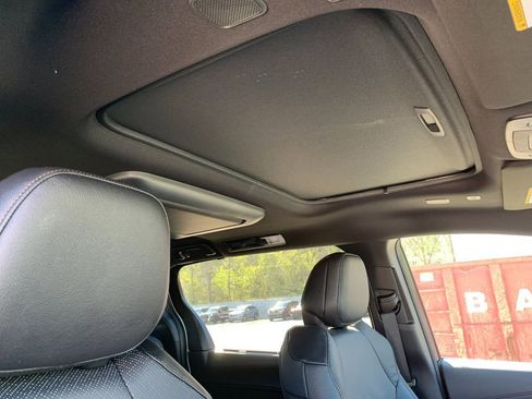 New 2026 Toyota Sienna Platinum AWD/4WD image 20