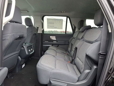 New 2026 Ford Expedition Max Active image 6