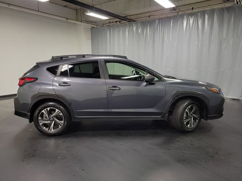 Used 2024 Subaru Crosstrek 2.0i Premium image 9