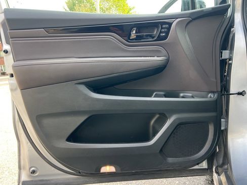 Used 2023 Honda Odyssey Elite image 10