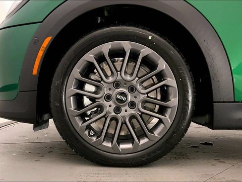 New 2026 MINI Cooper 2-Door Hardtop FWD image 9
