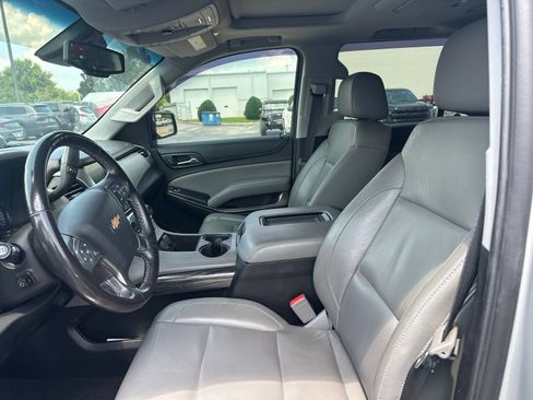 Used 2018 Chevrolet Tahoe LT AWD/4WD image 6