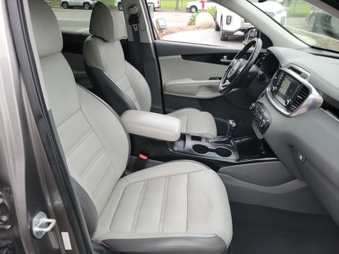 Used 2017 Kia Sorento SX AWD/4WD image 20
