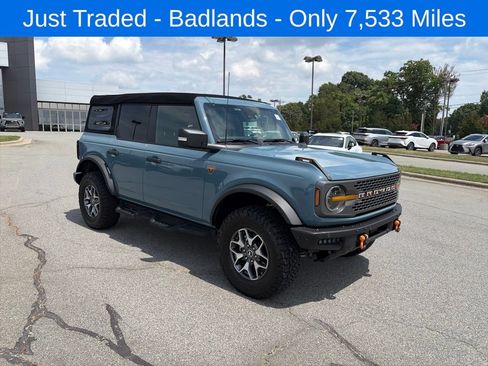 Used 2023 Ford Bronco Badlands AWD/4WD image 5