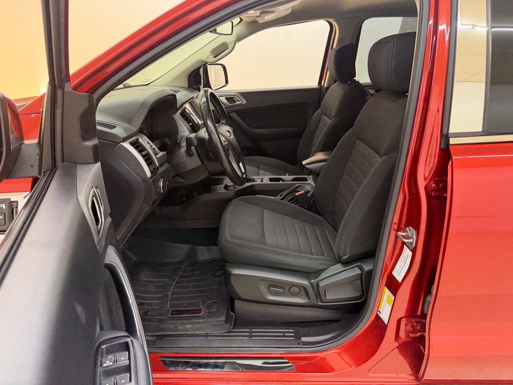 Used 2019 Ford Ranger XLT w/ Equipment Group 302A Luxury AWD/4WD image 16