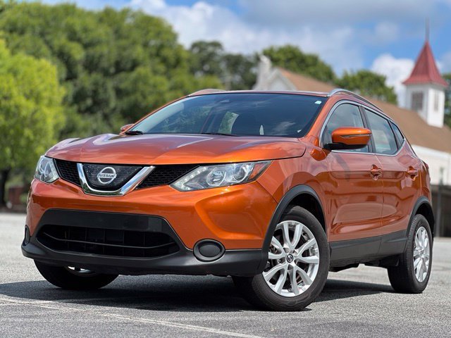 Used 2020 Nissan Rogue Sport SV FWD image 1