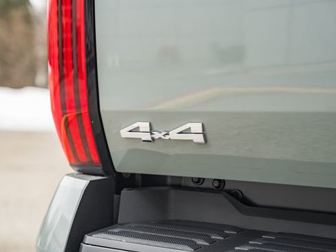 New 2026 Toyota Tundra SR5 image 8