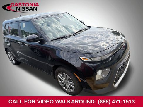 Used 2020 Kia Soul LX FWD image 5