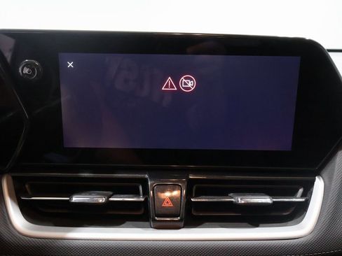 Used 2025 Chevrolet TrailBlazer LT image 28