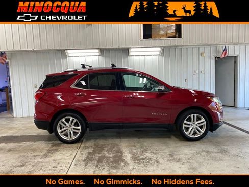 Used 2018 Chevrolet Equinox Premier FWD image 1