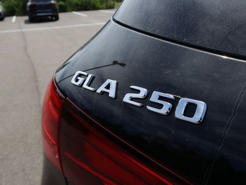 Used 2026 Mercedes-Benz GLA 250 4MATIC image 9
