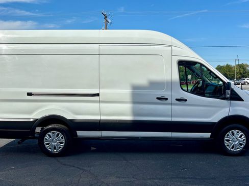 Used 2020 Ford Transit 250 148 High Roof Extended w/ Load Area Protection Package image 5