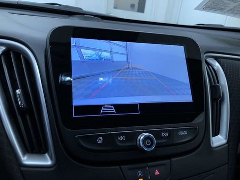 Used 2024 Chevrolet Malibu LT image 29