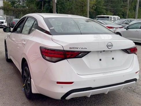 New 2025 Nissan Sentra SV w/ All-Weather Package image 5