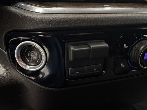 Certified 2023 Chevrolet Silverado 1500 RST w/ Z71 Off-Road Package image 24