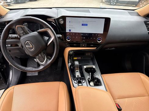 Used 2022 Lexus NX 350h AWD w/ Vision Package image 12