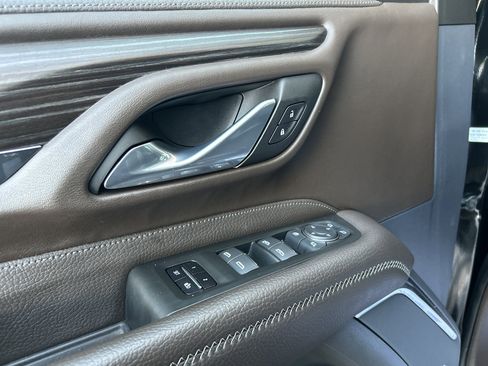 Used 2022 GMC Yukon XL Denali image 20
