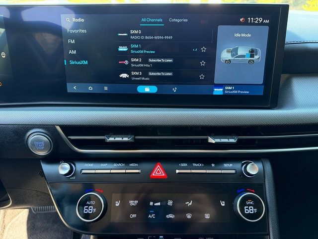 Used 2025 Hyundai Sonata SEL FWD image 28