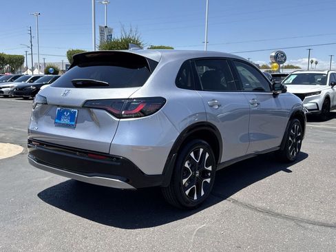New 2026 Honda HR-V EX-L image 3