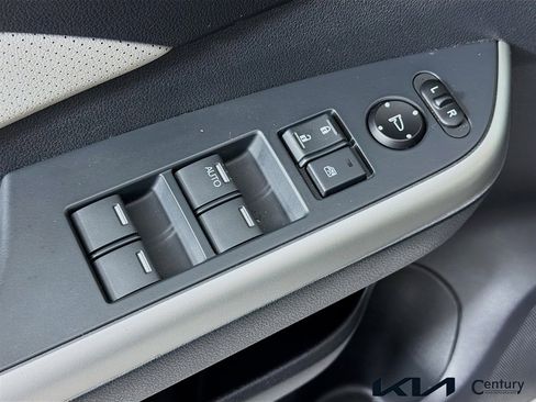 Used 2015 Honda CR-V EX-L image 17