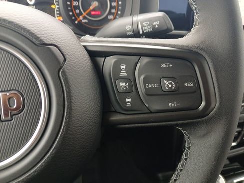 New 2026 Jeep Gladiator Sport AWD/4WD image 25