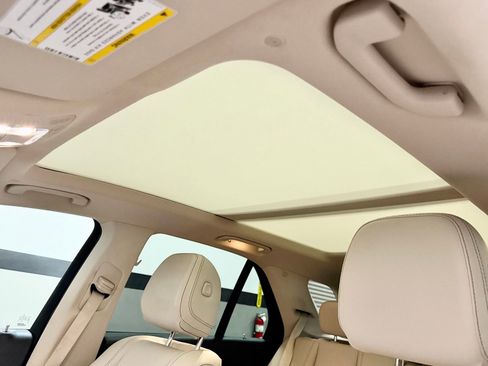 Certified 2023 Mercedes-Benz GLE 450 4MATIC image 26