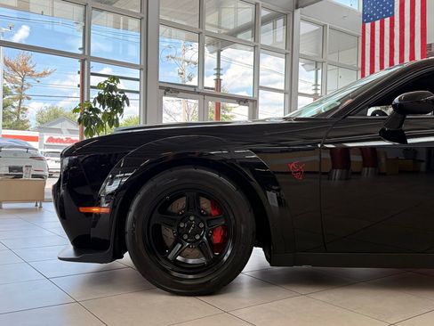 Used 2018 Dodge Challenger SRT Demon RWD image 17