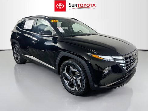 Used 2022 Hyundai Tucson Limited w/ Cargo Package AWD/4WD image 1