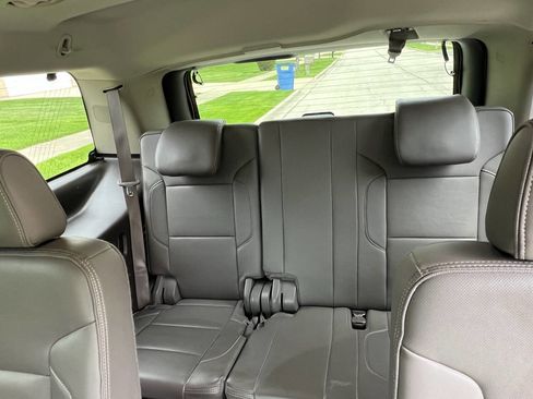 Used 2016 GMC Yukon Denali w/ Open Road Package AWD/4WD image 8