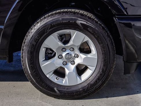 Certified 2025 RAM 1500 Big Horn image 11