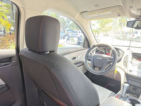 Used 2013 GMC Terrain SLE FWD image 17