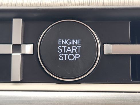 Certified 2025 Hyundai Santa Fe Calligraphy image 21