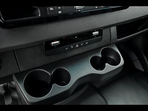 New 2025 Mercedes-Benz Sprinter 2500 image 11