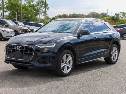 Used 2021 Audi Q8 Premium w/ Convenience Package AWD/4WD image 6