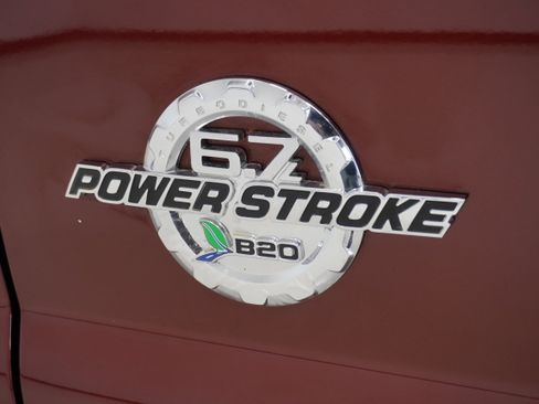 Used 2016 Ford F250 Platinum w/ FX4 Off-Road Package image 9