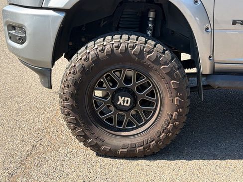 Used 2021 RAM 3500 Laramie w/ Night Edition AWD/4WD image 9