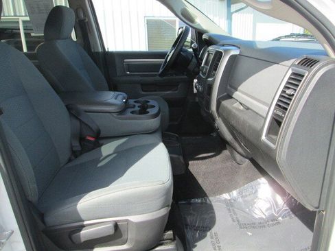 Used 2017 RAM 3500 SLT image 15