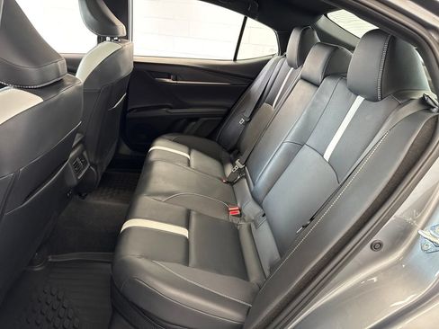 Used 2025 Toyota Camry SE w/ Convenience Package FWD image 37