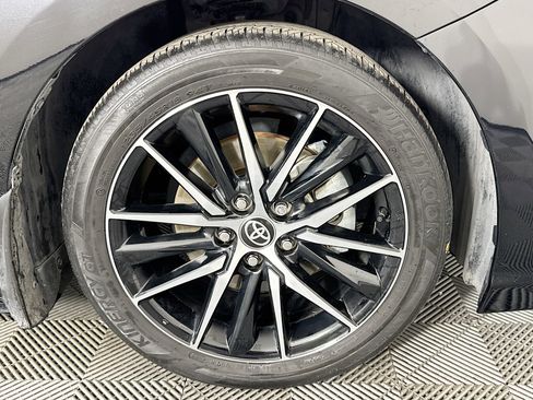 Used 2024 Toyota Camry SE w/ Cold Weather Package image 30