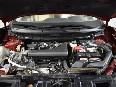 Used 2015 Nissan Rogue SV image 34